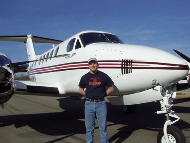 Beechcraft Super King Air 200 (N400KW)