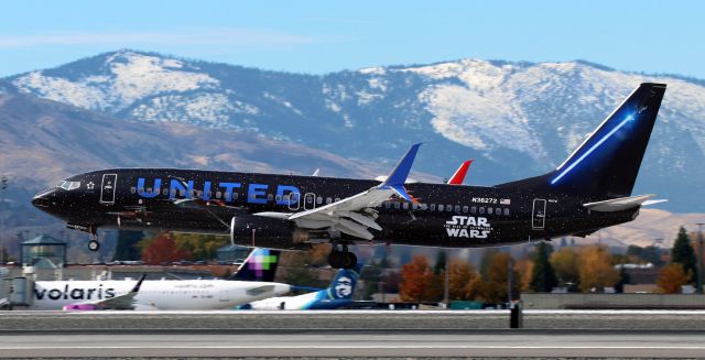 Boeing 737-800 (N36272) - United's N36272, the well known "Star Wars - The Rise of Skywalker" special paint, is a couple of heartbeats away from touching down on KRNO's completely reconstructed and newly reopened 16R as it arrives from KDEN during the noon hour today (29 Oct 21) to make its first-ever visit to Reno Tahoe International.