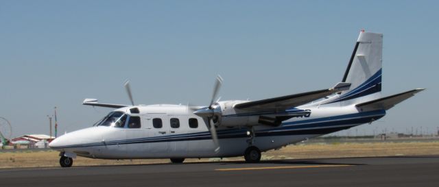 Rockwell Turbo Commander 690 (N77HS) - N77HS taxiing to the Air Attack Base after a fire dispatch. 