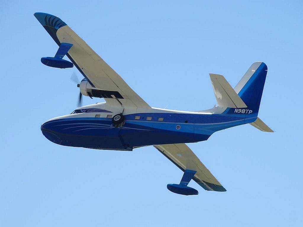 Grumman HU-16 Albatross (N98TP)