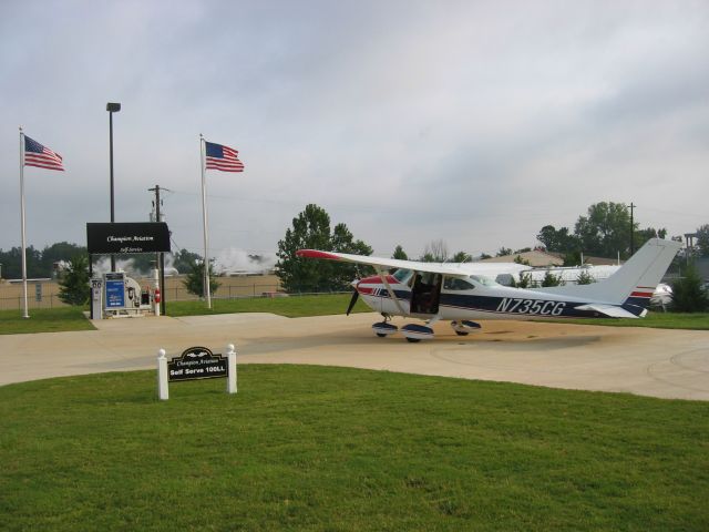 Cessna Skylane (N735CG)