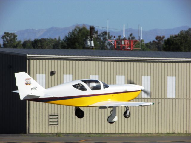 STODDARD-HAMILTON Glasair (N69BC) - Taking off from RWY 6