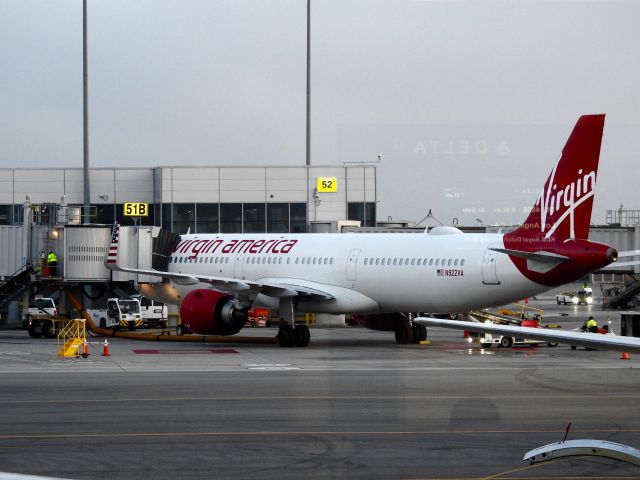 Airbus A321 (N922VA) - VRD1353  BOS-SFO