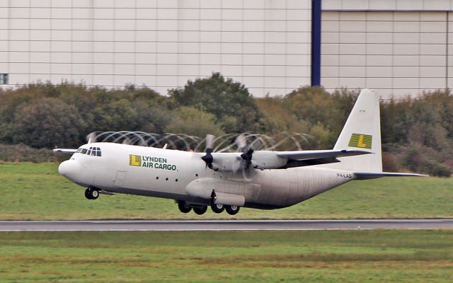 Lockheed C-130 Hercules (P4-LAS) - lynden air cargo l-100-30 p4-las dep shannon 20/10/18.