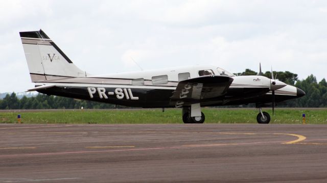 Piper Seneca (PR-SIL)