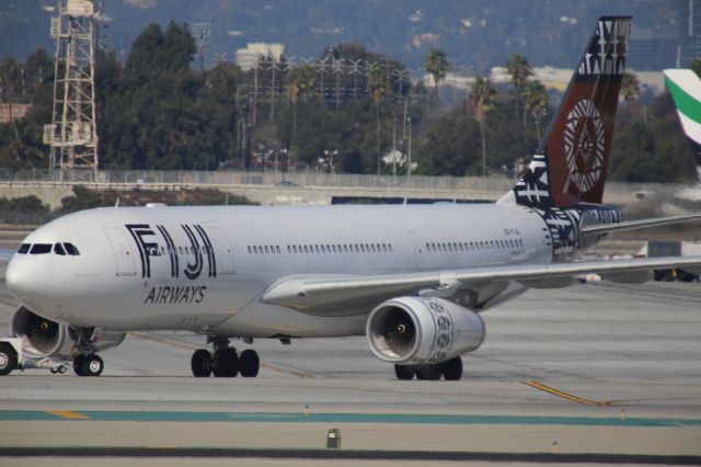 Airbus A330-200 (DQ-FJU)