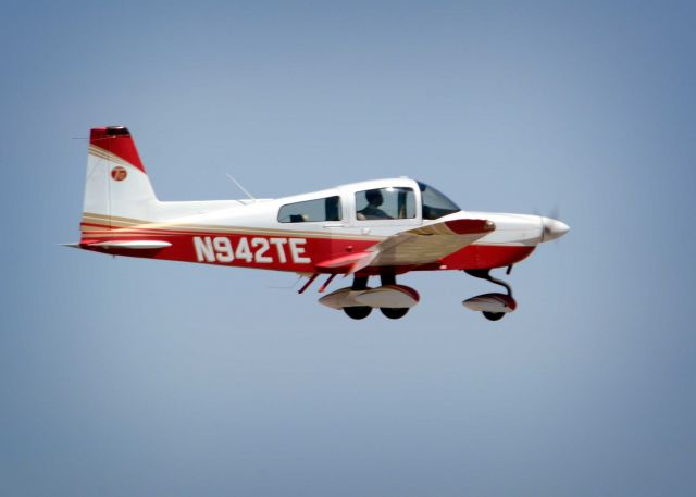 Cessna Skyhawk (N942TE) - 2014 Sun n Fun