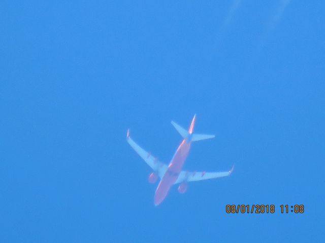 Boeing 737-700 (N216WR)