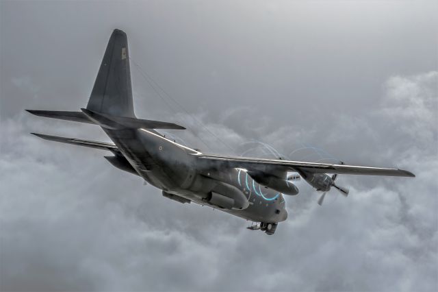 Lockheed C-130 Hercules (F-RAPM)