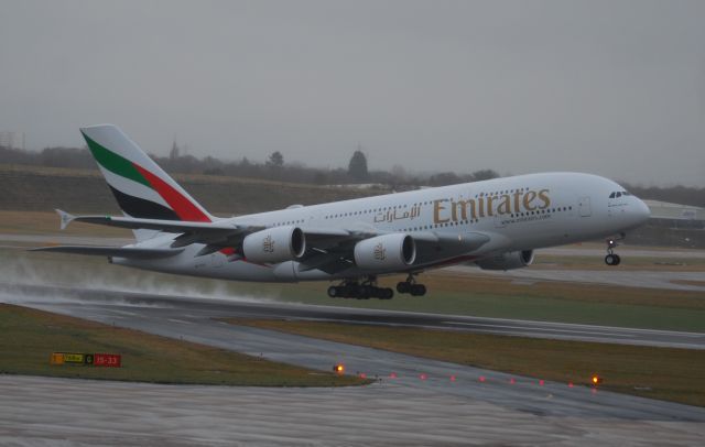 Airbus A380-800 (A6-EUY) - From Freeport Carpark