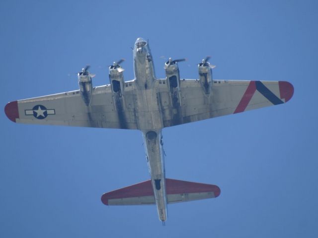 Boeing B-17 Flying Fortress (N3701G)