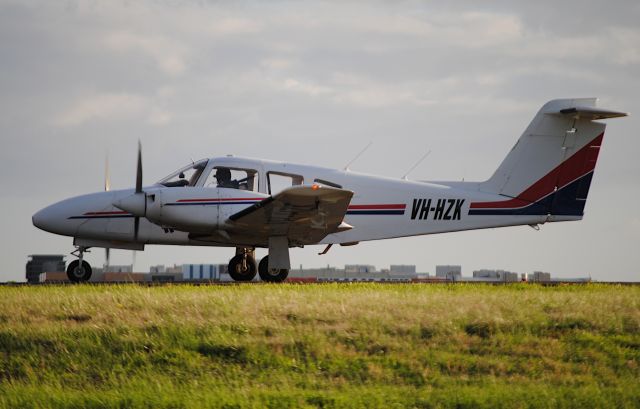 Piper PA-44 Seminole (VH-HZK)