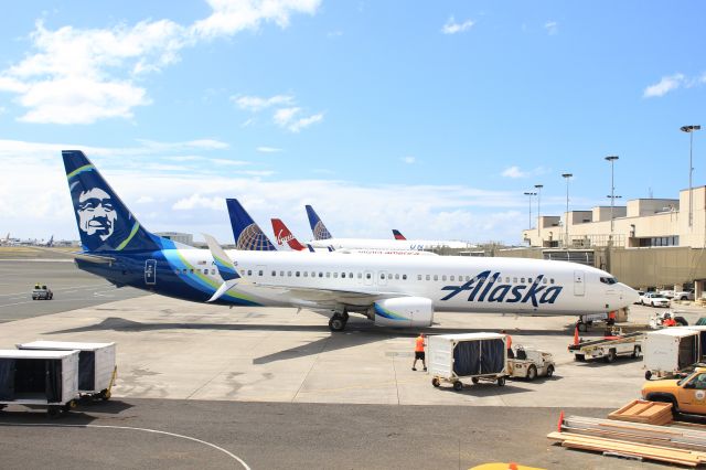 Boeing 737-900 (N448AS)