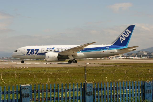 Boeing 787-8 (JA803A)