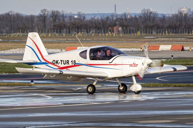 Unknown/Generic Microlight aircraft (OKTUR18)