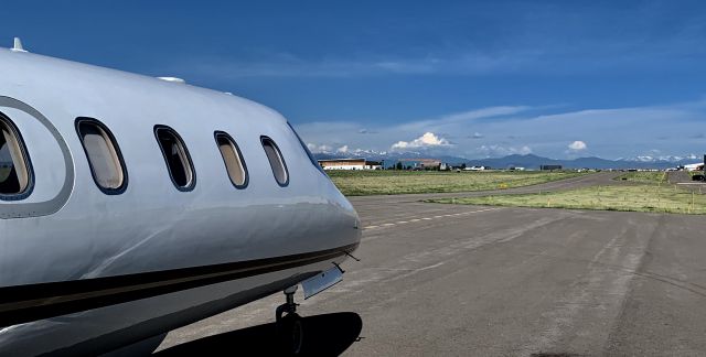 Learjet 35 — - Centennial Airport