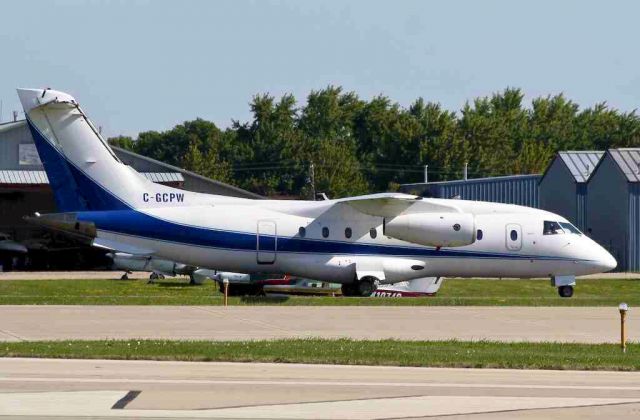 Fairchild Dornier 328JET (C-GCPW)