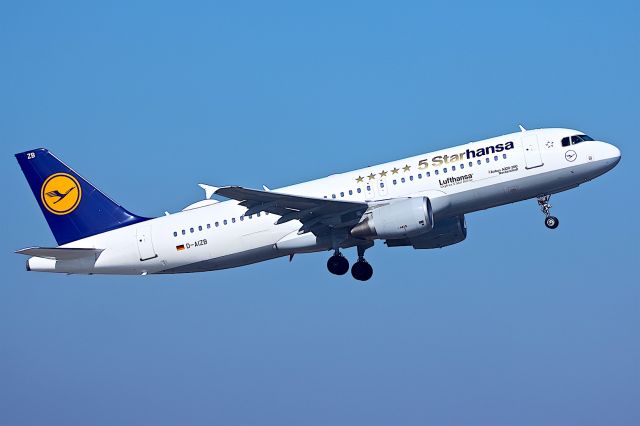 Airbus A320 (D-AIZB)