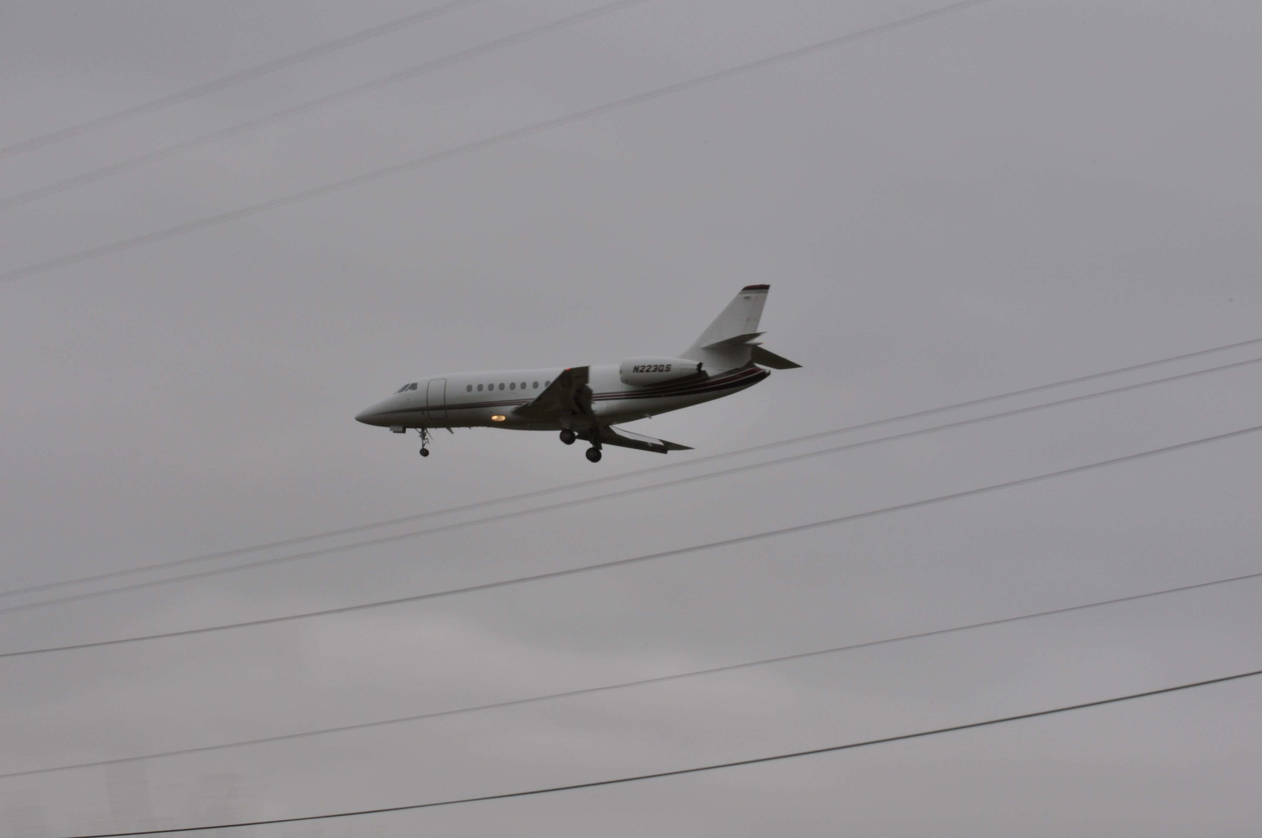 Dassault Falcon 2000 (N223QS)