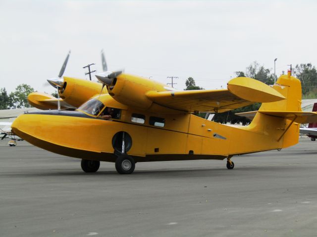 Grumman G-44 Widgeon (N45PV) - Taxiing to RWY 26L