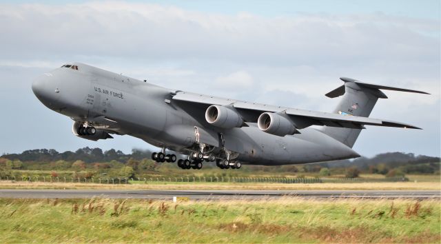 85-0004 — - usaf c-5m galaxy 85-0004 dep shannon 4/9/19.