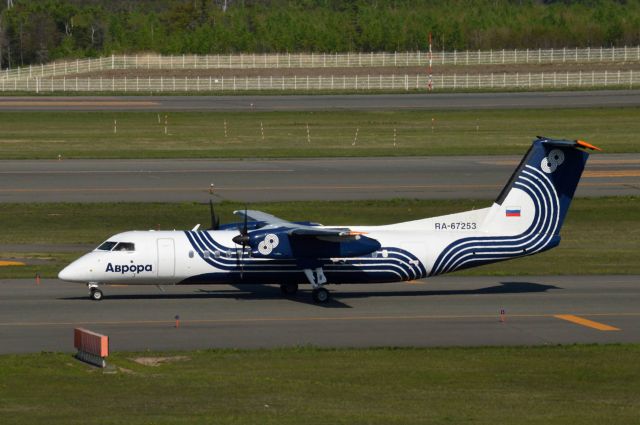 de Havilland Dash 8-300 (RA-67253) - 2018-05-21