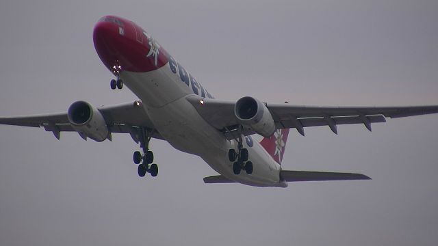 Airbus A330-300 (HB-JHQ) - EDW 32 Departing for Havana