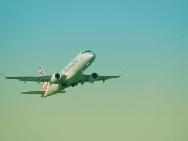 Embraer 175 (N506SY) - SKW6268br /TUL-LAXbr /09/14/22