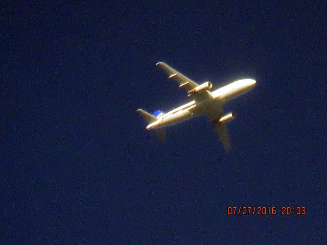 Airbus A320 (N419UA)