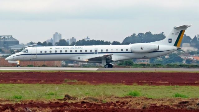 Embraer ERJ-145 (FAB2526)