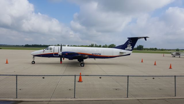 Beechcraft 19 Sport (N190PM) - Beech 1900C parked at KARR