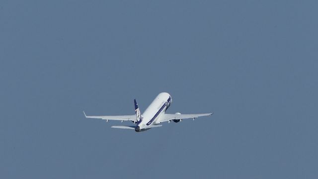 EMBRAER 175 (long wing) (SP-LIL)