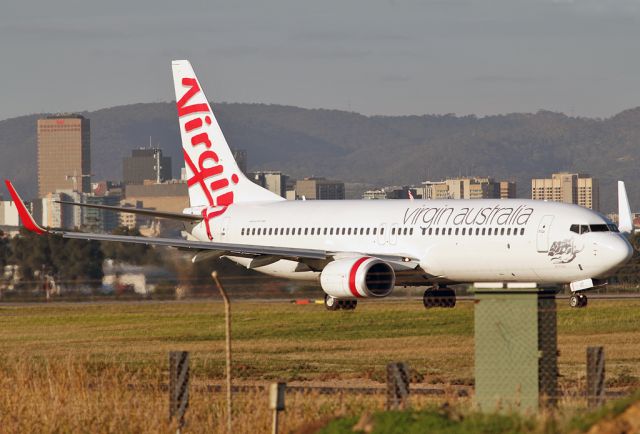 Boeing 737-800 (VH-VUT) - VIRGIN AUSTRALIA AIRLINES - BOEING 737-8FE - REG VH-VUT (CN 36608/3132) - ADELAIDE INTERNATIONAL SA. AUSTRALIA - YPAD (3/6/2015)CAMERA CANON 550D AND CANON 300MM LENSE
