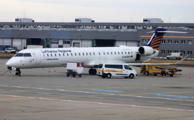 Canadair Regional Jet CRJ-900 (D-ACNV)