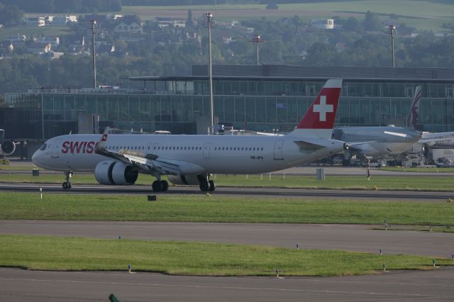 Airbus A321neo (HB-JPA) - Landed on RWY 34 in the morning of 2nd Sep 2023