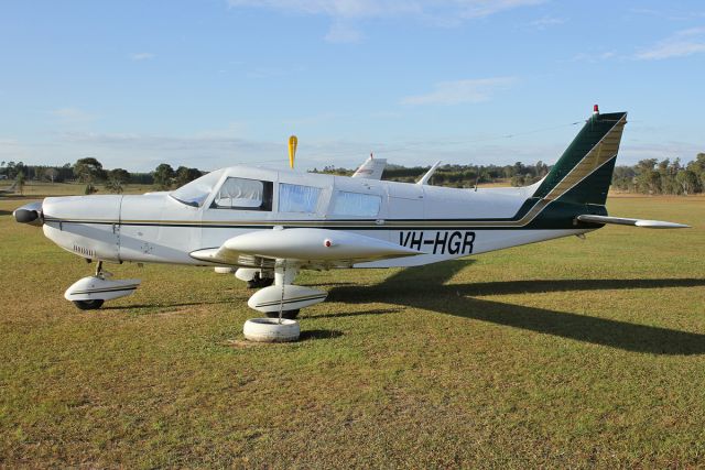 Piper Saratoga (VH-HGR)