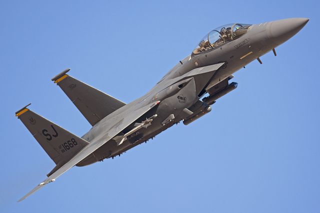 88-1668 — - 88-1668 F-15E