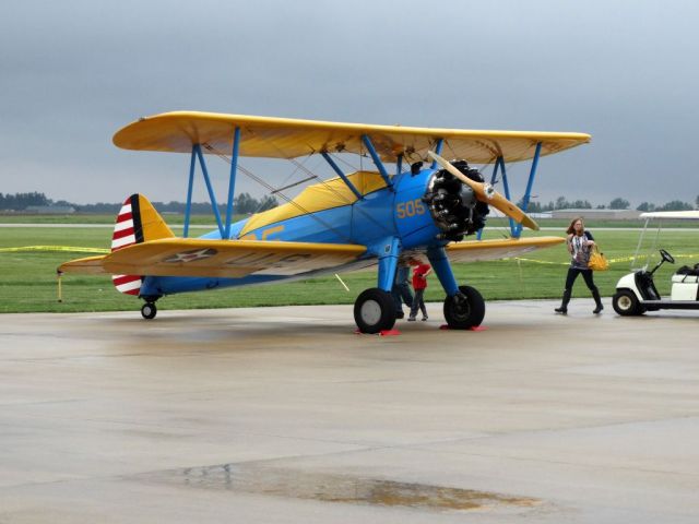 Boeing PT-17 Kaydet (N64905)