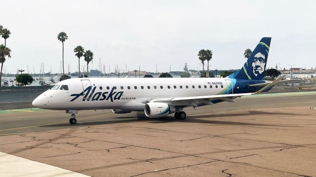 Embraer 175 (N633QX) - Waiting out some departure delays on the SAN-PAE route as AS2134