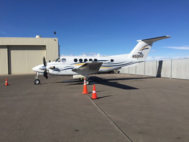 Beechcraft Super King Air 200 (N50HV)