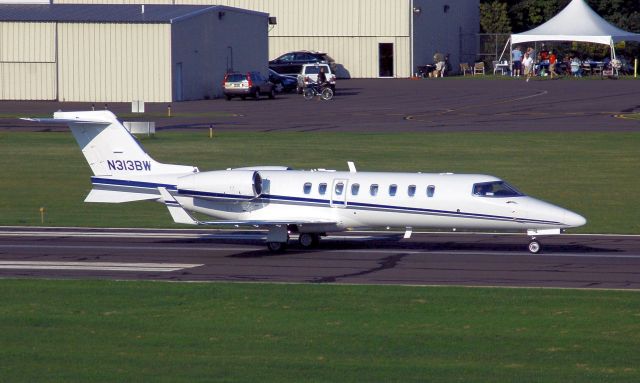 Learjet 45 (N313BW) - Departing runway 18