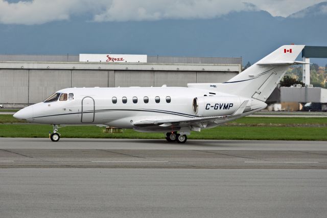 Hawker 800 (C-GVMP)