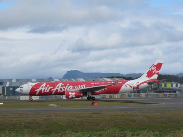 Airbus A330-300 (9M-XXH)