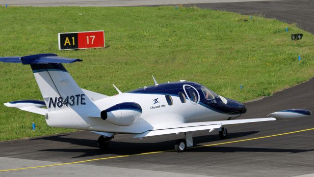 Eclipse 500 (N843TE)