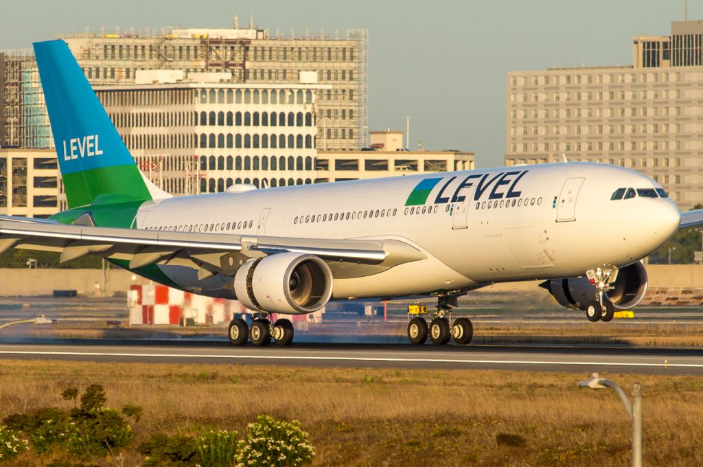 Airbus A330-200 (EC-MOY) - The newest carrier for Los Angeles on arrival from Barcelona. The airline is part of the IAG.