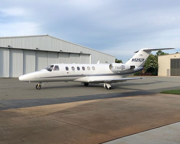 Cessna Citation CJ2+ (N525CK) - N525CK sitting on ramp just after startup.