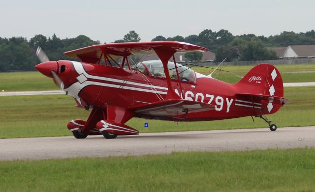 PITTS Special (S-2) (N6079Y) - An Aviat / Pitts Special S-2B on the taxiway at Jack Edwards National Airport, Gulf Shores, AL - June 27, 2017.