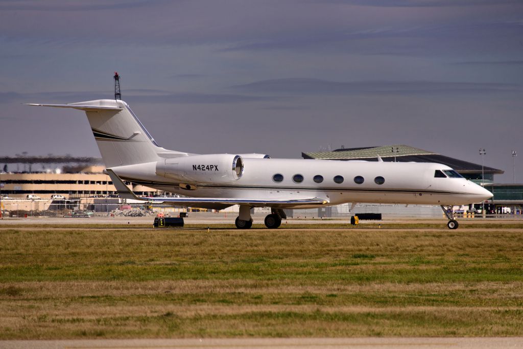 Gulfstream Aerospace Gulfstream V (N424PX)