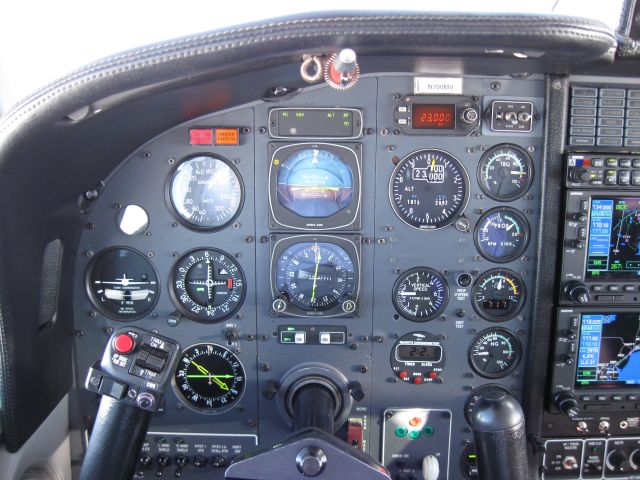 Socata TBM-700 (N700MV) - KIAD - KBHB