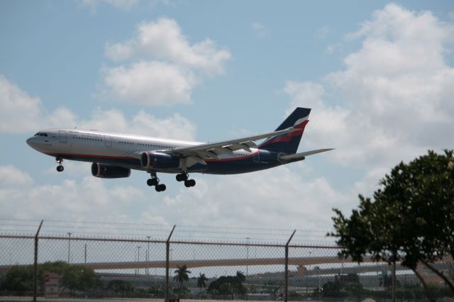 Airbus A330-200 (VQ-BBG)